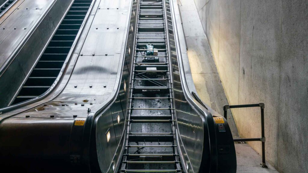 escalator repair